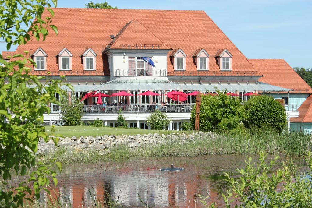 Landgasthof Gut Deutenhof Hotell Bad Abbach Exteriör bild