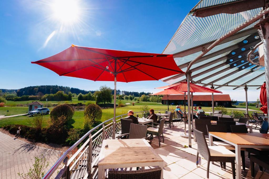 Landgasthof Gut Deutenhof Hotell Bad Abbach Exteriör bild